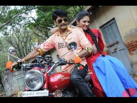 'ಬುಲೆಟ್ ಬಸ್ಯಾ' ಮೂಲಕ ಕಥೆಗಾರನಾದ ಶರಣ್