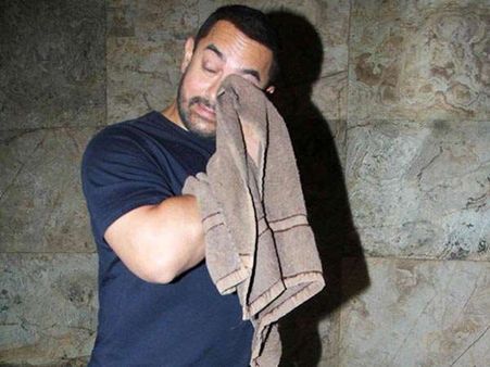 'ಭಜರಂಗಿ ಭಾಯ್ ಜಾನ್' ನೋಡಿ ಕಣ್ಣೀರಿಟ್ಟ ಅಮೀರ್ ಖಾನ್