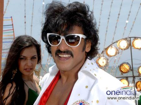 ಗಾಂಧಿನಗರದ ಎಲ್ಲಾ 'ರಿಯಲ್' ನಟರ ಕಾಲೆಳೆದ ಉಪೇಂದ್ರ