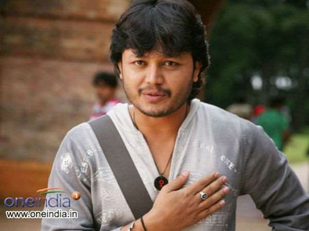 ಫೇಸ್ ಬುಕ್ ನಲ್ಲಿ 'ನಮಸ್ಕಾರ' ಮಾಡಿದ ಗಣೇಶ್