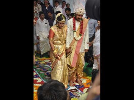 ಡಾ.ದಿಲೀಪ್, ನಿರುಪಮಾ ಸಪ್ತಪದಿ ತುಳಿದ ಚಿತ್ರಗಳು