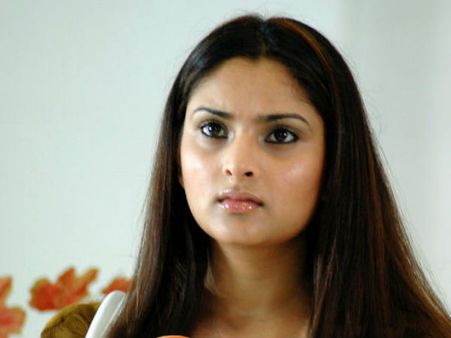 ಸ್ಯಾಂಡಲ್ವುಡ್ ಕ್ವೀನ್ ರಮ್ಯಾ ಕಿರುತೆರೆ ಎಂಟ್ರಿ ಪಕ್ಕಾ