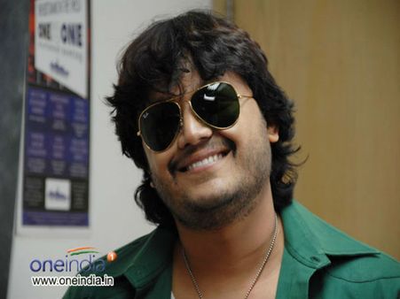 'ಸಿಂಪಲ್' ಸುನಿ ಜೊತೆ ಸೇರಿ 'ಚಮಕ್' ಕೊಡ್ತಾರೆ ಗಣೇಶ್