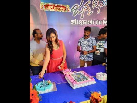 'ಗೋಲ್ಡನ್ ಕ್ವೀನ್' ಅಮ್ಮುಗೆ ಹ್ಯಾಪಿ ಬರ್ತ್ ಡೇ ಹೇಳಿ