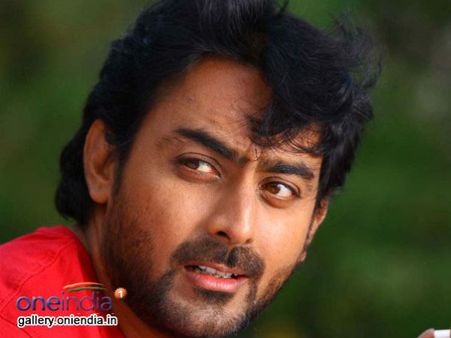 ಫೇಸ್ ಬುಕ್ ನಲ್ಲಿ ಗರಂ ಆದ ಸೂಪರ್ ಸ್ಟಾರ್ ಜೆ.ಕೆ