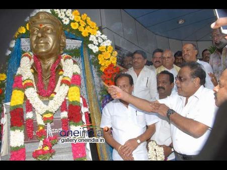 ಡಾ.ರಾಜ್ ಕುಮಾರ್, ಅಂಬರೀಶ್ ಬಗ್ಗೆ ಏನ್ ಹೇಳಿದ್ರು ಗೊತ್ತಾ?