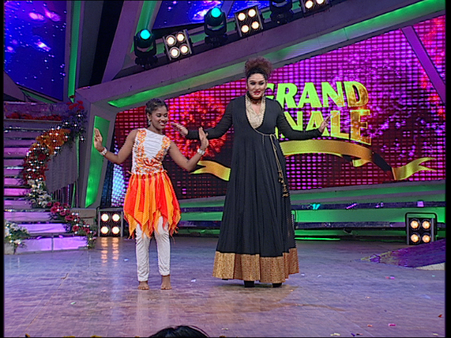 'ಪುಟಾಣಿ ಪಂಟ್ರು-2' ಫಿನಾಲೆಯಲ್ಲಿ ರಾಗಿಣಿ ಬೆಲ್ಲಿ ಡ್ಯಾನ್ಸ್