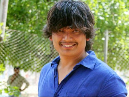 'ದಂಡಂ' ಅಂತ ಮತ್ತೆ ಗಾಂಧಿನಗರಕ್ಕೆ ಬಂದ 'ನಮಕ್ ಹರಾಮ್' ಮಹೇಶ್