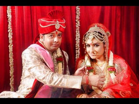 ಚಿತ್ರಗಳು: ಅದ್ಧೂರಿಯಾಗಿ ನಡೆದ ನಟಿ ರೂಪಶ್ರೀ ಮದುವೆ ಸಮಾರಂಭ.!