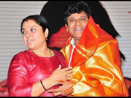 ಚಿತ್ರಗಳು: ಬೆಳ್ಳಿ ಹೆಜ್ಜೆಯಲ್ಲಿ ಡಾ.ಶಿವಣ್ಣನ ಮನದಾಳದ ಮಾತು