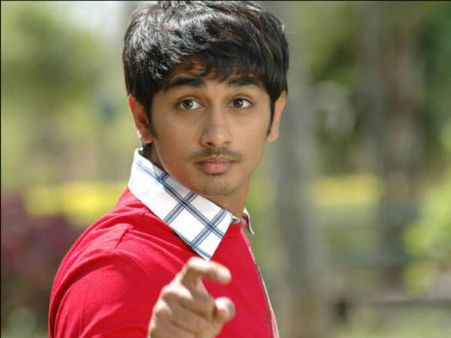 ಚೆನ್ನೈನ, ಕುಂಭದ್ರೋಣ ಮಳೆಗೆ ಮುಳುಗಿದ ನಟ ಸಿದ್ದಾರ್ಥ್ ಮನೆ..!