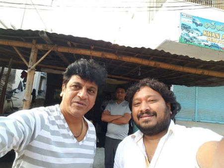 ಸ್ಯಾಂಡಲ್ ವುಡ್ ನ 'ಬಾದ್ ಷಾ' ಶಿವಣ್ಣ ಅವರಿಗೆ ಬಹುಪರಾಕ್