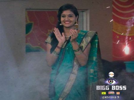 'ಬಿಗ್ ಬಾಸ್' ಡ್ರಾಮಾ ಕ್ವೀನ್ ಕೃತಿಕಾ ಕಾಲೆಳೆದ ತುಂಡ್ಹೈಕ್ಳು