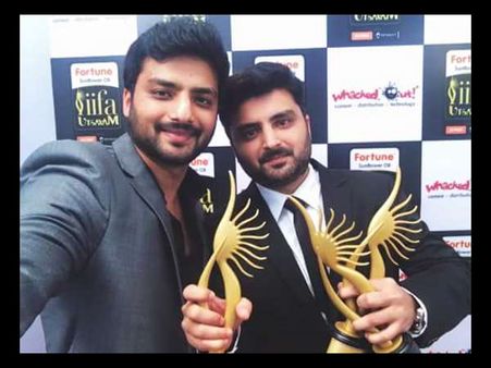 ಚಿತ್ರಗಳು: ಐಐಎಫ್ಎ ಪ್ರಶಸ್ತಿ ಸಮಾರಂಭದಲ್ಲಿ ರಂಗೇರಿದ 'ರಂಗಿತರಂಗ'