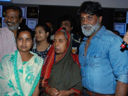 ಅಮರ ಯೋಧನ ಕುಟುಂಬಕ್ಕೆ ಸಹಾಯ ಮಾಡಿದ ದುನಿಯಾ ವಿಜಿ