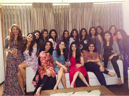 ಚಿತ್ರಗಳು: ಸ್ಯಾಂಡಲ್ ವುಡ್ ನಟಿಯರ ಮಹಿಳಾ ದಿನಾಚರಣೆ ಸಂಭ್ರಮ