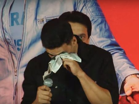 ಮಾಧ್ಯಮದ ಮುಂದೆ ಕಣ್ಣೀರು ಹಾಕಿದ ಅಕ್ಷಯ್ ಕುಮಾರ್