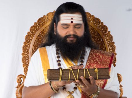 'ಜೀ ಕನ್ನಡ' ವಾಹಿನಿಯ 'ಮಹರ್ಷಿವಾಣಿ'ಗೆ 2 ವರ್ಷಗಳ ಸಂಭ್ರಮ