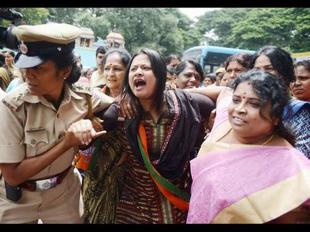 ರಾಜ್ಯ ಸರ್ಕಾರದ ವಿರುದ್ಧ ಗುಟುರು ಹಾಕಿದ ಗಣೇಶ್ ಪತ್ನಿ