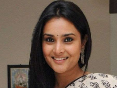 ಪಾಕ್ ಬಗ್ಗೆ ಹೇಳಿಕೆ ವಿವಾದ: ಟ್ವಿಟ್ಟರ್ ನಲ್ಲಿ ಮೌನ ಮುರಿದ ರಮ್ಯಾ