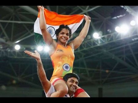 'ರಿಯೋ ಒಲಿಂಪಿಕ್'ನಲ್ಲಿ ಕಂಚು ಗೆದ್ದ ಸಾಕ್ಷಿ: ತಾರೆಯರ ಶುಭಾಶಯ