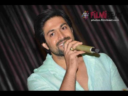 ಗೋವಾ, ನೀರಿನ ಹೋರಾಟ ಮತ್ತು ನಿಶ್ಚಿತಾರ್ಥ: ಯಶ್ ಹೇಳಿದ 'ಕತ್ತೆ' ಕತೆ