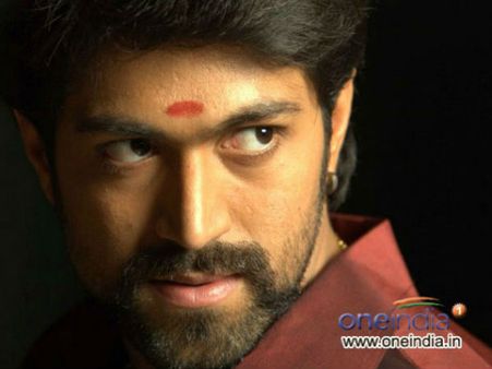 ಕಡೆಗೂ ಕಾವೇರಿ ಹೋರಾಟದ ಬಗ್ಗೆ ತುಟ್ಟಿ ಬಿಚ್ಚಿದ ಮಂಡ್ಯದ 'ಅಣ್ತಮ್ಮ' ಯಶ್