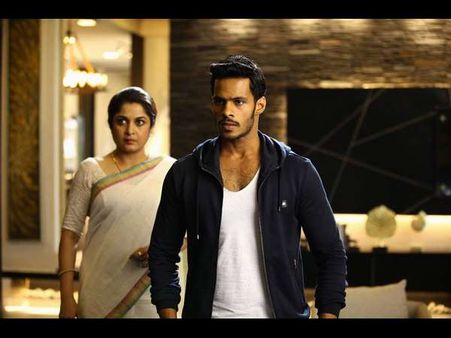 ವಿಮರ್ಶೆ : ಮಿಂಚಿನ ವೇಗದ 'ಜಾಗ್ವಾರ್' ಚಿಂದಿ ಚಿತ್ರಾನ್ನ