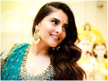 ಮೋಹಕ ತಾರೆ ರಮ್ಯಾಗೆ ಹುಟ್ಟುಹಬ್ಬದ ಸಂಭ್ರಮ