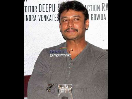 ಚಾಲೆಂಜಿಂಗ್ ಸ್ಟಾರ್ ದರ್ಶನ್ ಬಲಗೈಗೆ ಗಾಯ!