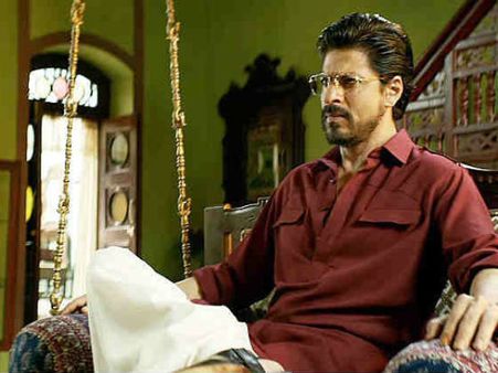 ಟ್ವಿಟರ್ ವಿಮರ್ಶೆ: ಶಾರುಖ್ ಖಾನ್ 'ರಯೀಸ್' ಗೆ ಶಹಬ್ಬಾಸ್