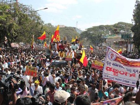 ಮಾರ್ಚ್ 11 ರಂದು 'ಕನ್ನಡ ಚಿತ್ರೋದ್ಯಮ ಬಂದ್'!