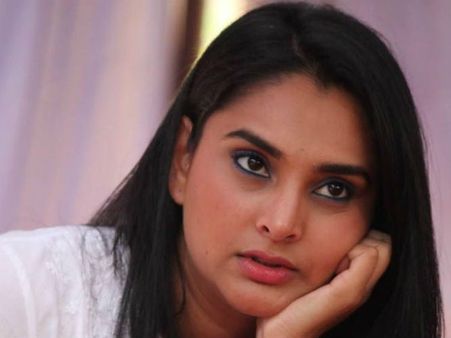 ಅನಾರೋಗ್ಯದಿಂದ ನಟಿ ರಮ್ಯಾ ಅಸ್ವಸ್ಥ: ವಿಕ್ರಂ ಆಸ್ಪತ್ರೆಗೆ ದಾಖಲು