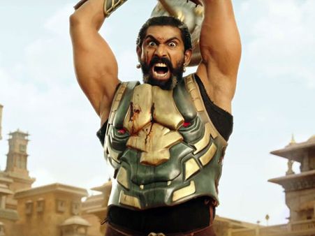 ಚೆನ್ನೈನಲ್ಲಿ ಕೇಳೋರೇ ಇಲ್ಲ.. ಬೆಂಗಳೂರಲ್ಲಿ 'ಬಾಹುಬಲಿ'ಯೇ ಎಲ್ಲಾ.!