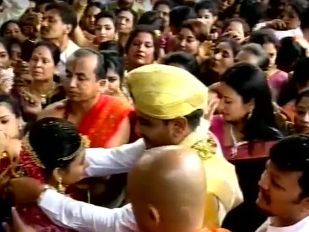 ಅಭಿಜಿತ್ ಶುಭ ಲಗ್ನದಲ್ಲಿ ಅಮೂಲ್ಯಗೆ ಜಗದೀಶ್ 'ಮಾಂಗಲ್ಯ ಧಾರಣೆ'