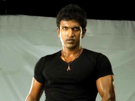 ಡಬ್ಬಿಂಗ್ ವಿರುದ್ಧ ದನಿ ಎತ್ತಿದ ಪುನೀತ್: ಫೇಸ್ ಬುಕ್ ನಲ್ಲಿ ವಾದ, ವಿವಾದ, ವಾಕ್ಸಮರ