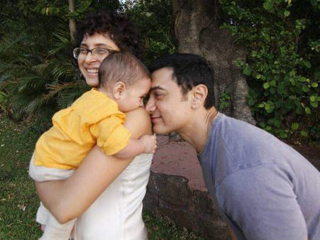 ಅಮೀರ್ ಖಾನ್ ಫ್ಯಾಮಿಲಿ ನೋಡುವ ಕುತೂಹಲ ನಿಮಗಿದ್ಯಾ..?