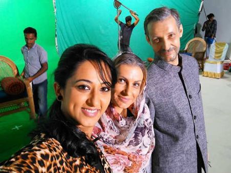 ರಷ್ಯಾ ಕಲಾವಿದರೊಂದಿಗೆ ತೆರೆಹಂಚಿಕೊಂಡ 'ರಂಗಿತರಂಗ' ರಾಧಿಕ ಚೇತನ್