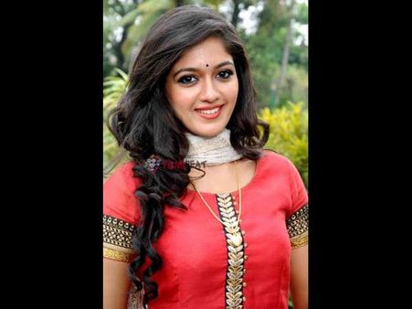 ಮೇಘನಾ ರಾಜ್ 'ಡೈಲಾಗ್' ವಿರುದ್ಧ ಸಿಡಿದೆದ್ದ ನಿಷ್ಠಾವಂತ ಗಂಡೈಕ್ಳು.!