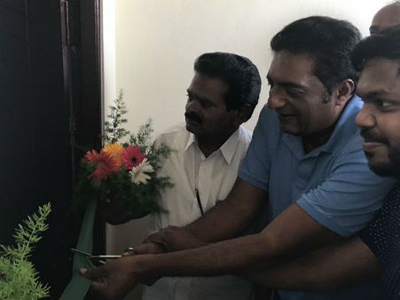 ತೆರೆಮೇಲೆ ಖತರ್ನಾಕ್ ಕೇಡಿ ಆಗಿದ್ದರೂ, ನಿಜ ಜೀವನದಲ್ಲಿ ಪ್ರಕಾಶ್ ರೈ 'ಹೀರೋ'.!