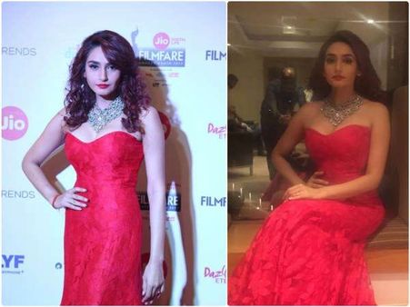 'ಫಿಲ್ಮ್ ಫೇರ್' ವೇದಿಕೆಯಲ್ಲಿ ರಾಗಿಣಿ ಧರಿಸಿದ್ದ ಡ್ರೆಸ್ ಈಗ 'ಟಾಕ್ ಆಫ್ ದಿ ಟೌನ್'