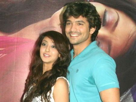 ಐಂದ್ರಿತಾ ರೇ ಜೊತೆ 'ಮಿಸ್ಸಿಂಗ್' ಆದ ದೂದ್ ಪೇಡ ದಿಗಂತ್