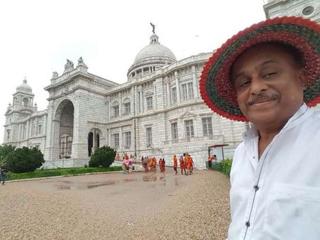 ಬಂಗಾಳ ನೆಲದಲ್ಲಿ 'ನಾದಬ್ರಹ್ಮ' ಪ್ರವಾಸದ ಮನಮೋಹಕ ಚಿತ್ರಸಂಪುಟ