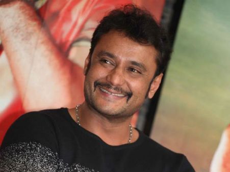 ದರ್ಶನ್ ಮಾತ್ರವಲ್ಲ ಇನ್ನು ಹಲವು ನಟರು ರಾಜಕೀಯಕ್ಕೆ ಬರ್ತಾರಂತೆ.!