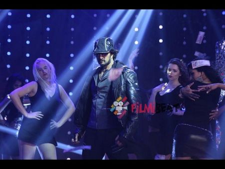 ಸ್ಯಾಂಡಲ್ ವುಡ್ ನಟರ ಪೈಕಿ ಅಭಿನಯ ಚಕ್ರವರ್ತಿ ಕಿಚ್ಚ ಸುದೀಪ್ 'ನಂ 1'