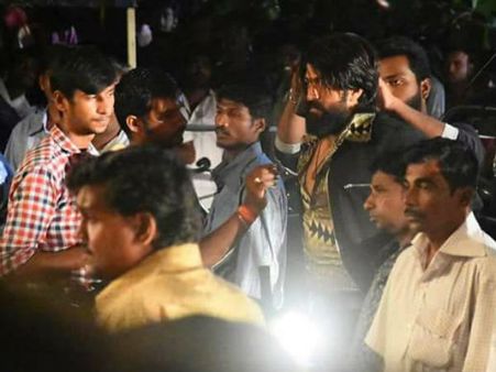 'ಕೆ.ಜಿ.ಎಫ್' ಚಿತ್ರದಲ್ಲಿ ಯಶ್ ರೆಟ್ರೋ ಸ್ಟೈಲ್ ಬಹಿರಂಗ