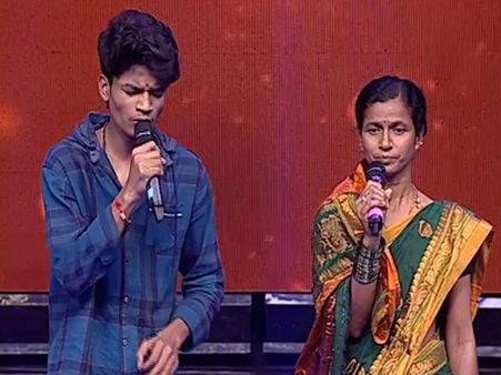 ಹಳ್ಳಿ ಹೈದ ಸುನೀಲ್ ಪರ ನಿಂತ ಕನ್ನಡದ ಯುವ ಗಾಯಕಿಯರು