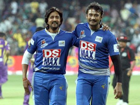 'ನಮ್ಮ ಮಧ್ಯೆ ಬಿರುಕಿಲ್ಲ, ನಾವು ಚೆನ್ನಾಗಿದ್ದೀವಿ' ಎಂದ ಸುದೀಪ್