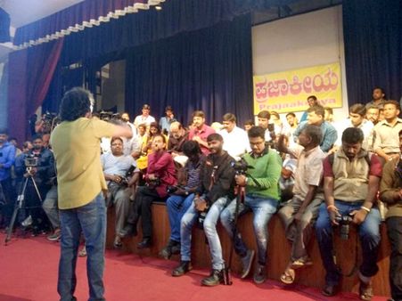 ಪಕ್ಷದ ಹೆಸರನ್ನ ಡಿಫ್ರೆಂಟ್ ಆಗಿ ಉದ್ಘಾಟನೆ ಮಾಡಿದ ಉಪೇಂದ್ರ