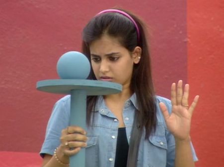 ಎರಡನೇ ವಾರ 'ಬಿಗ್ ಬಾಸ್' ಮನೆಯ ಕ್ಯಾಪ್ಟನ್ ಆದ ಶ್ರುತಿ ಪ್ರಕಾಶ್